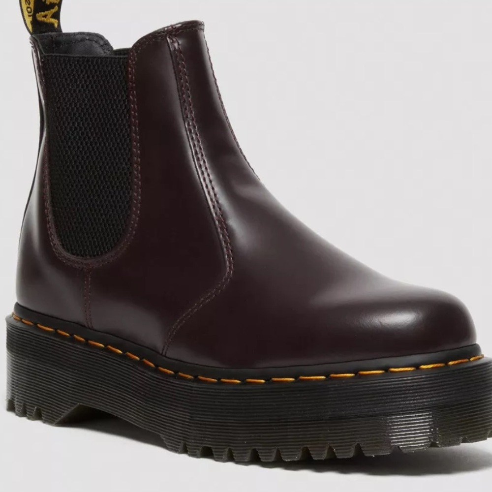 Dr. Martens burgundy platform Leather Chelsea Boots